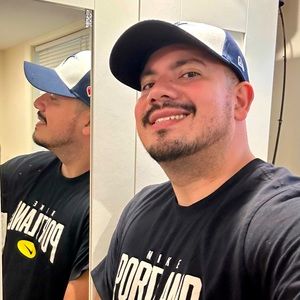 Meet your Posher, Daniel